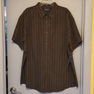 Croft & Barrow button down shirt